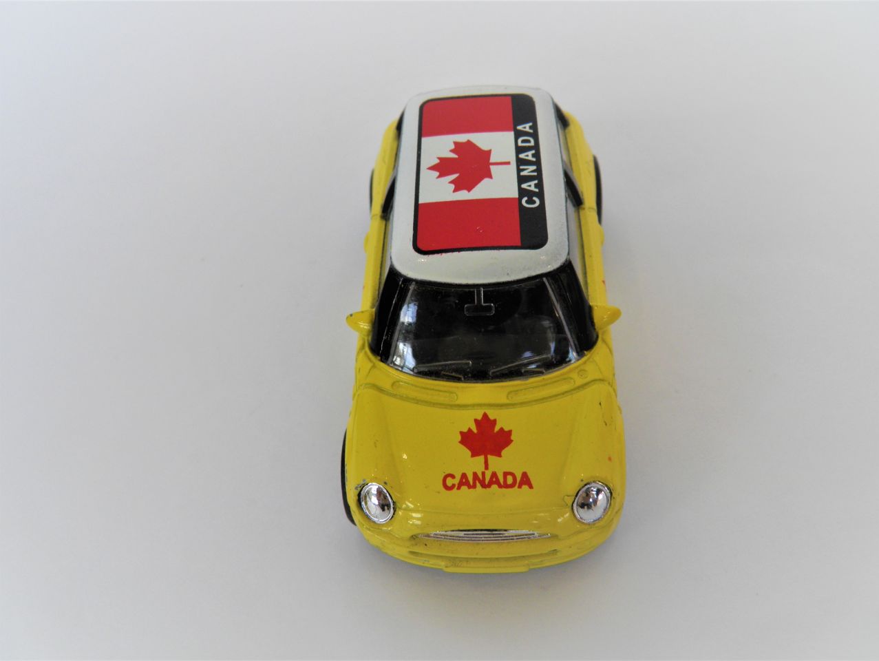 Canada Friction Car,  4.75"