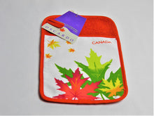 Load image into Gallery viewer, Canada Pot Holder

